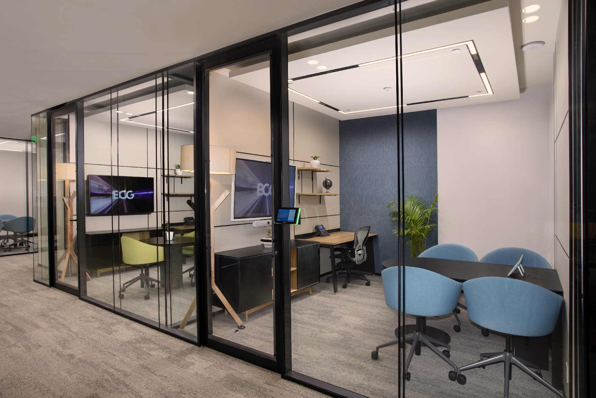 BCG - Innovative technology-enabled collaborative spaces fostering teamwork and productivity