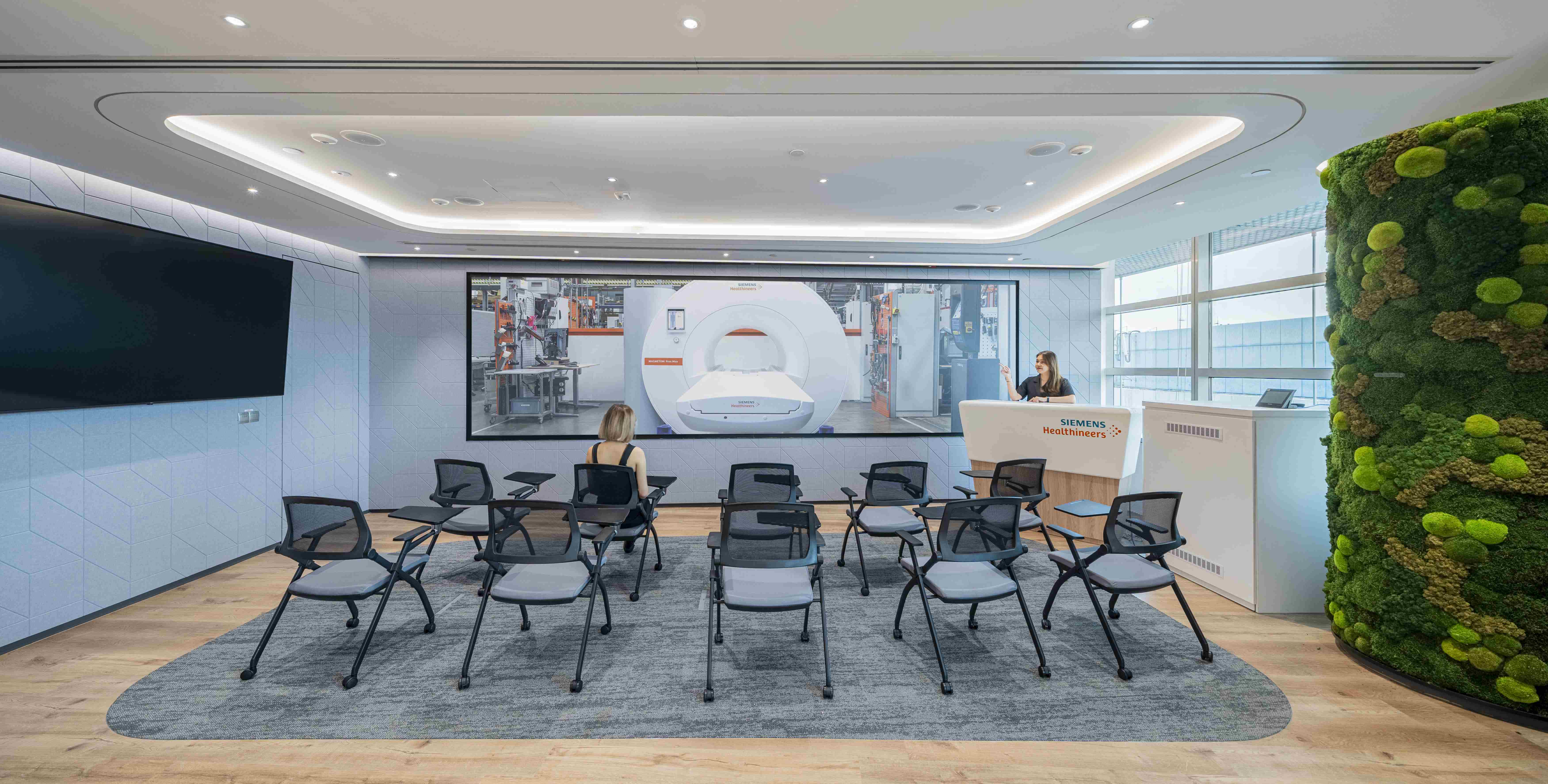 How Technology Is Enabling The Creation Of Workplaces That Fit The ...