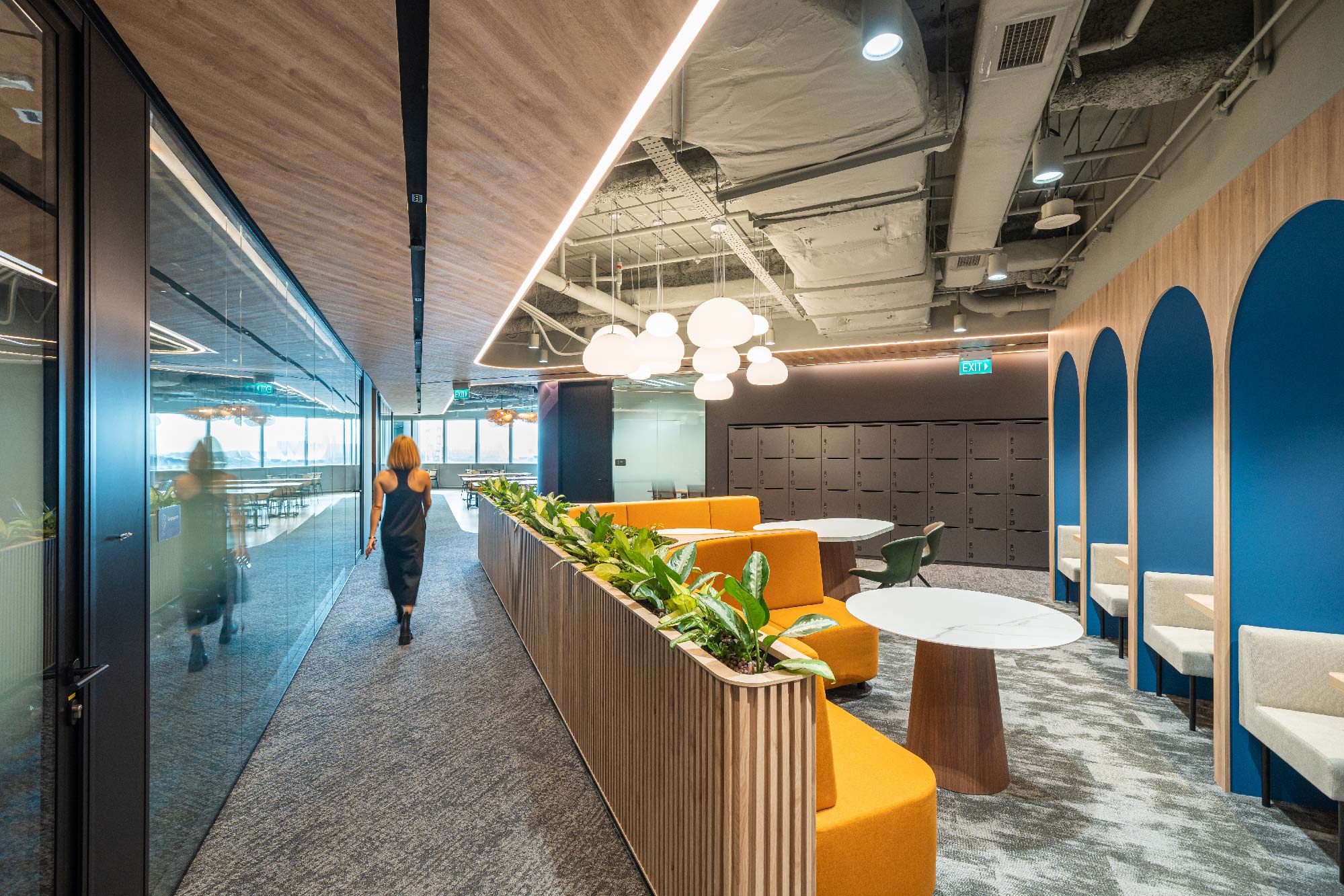 American Express Bangalore office - workplace that encourages informal discussions