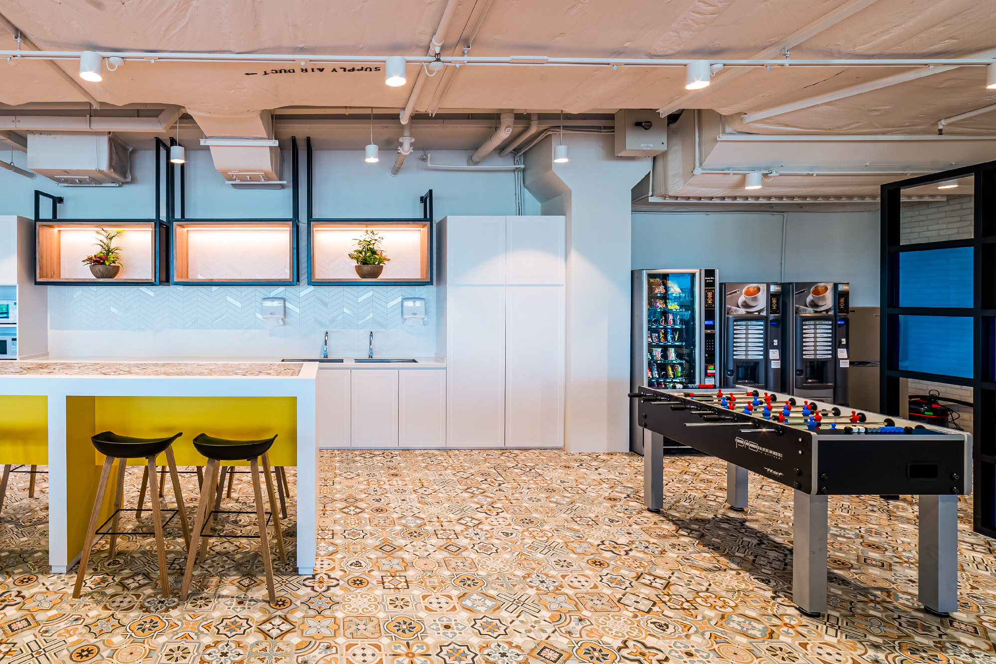 Azqore Singapore: workspace is inviting and comfortable, with areas for relaxation